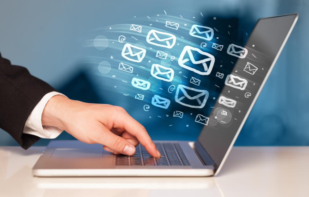 Concept,Of,Sending,E-mails,From,Your,Computer